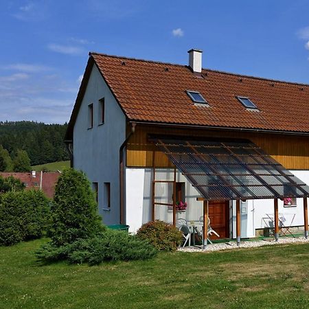 Apartmany Janovice Jivka Екстер'єр фото