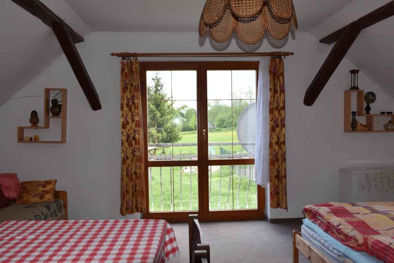 Apartmany Janovice Jivka Екстер'єр фото